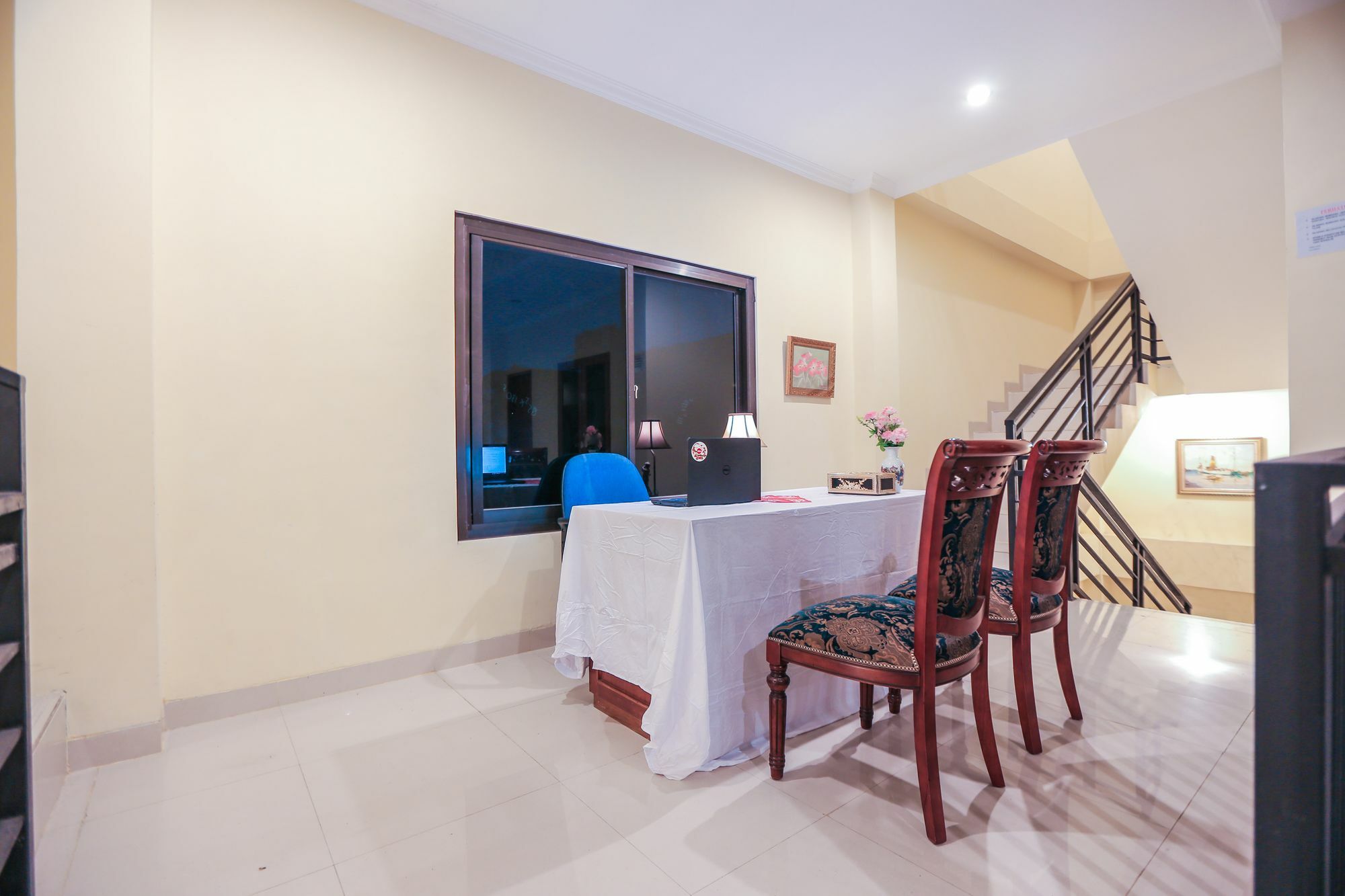 Hotel Oyo 133 Griya Ciaji Giacarta Esterno foto