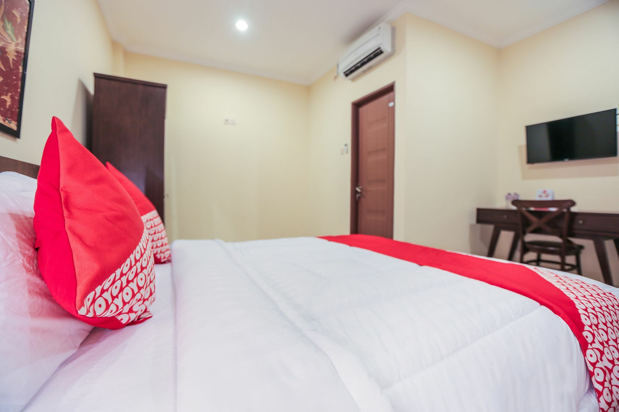 Hotel Oyo 133 Griya Ciaji Giacarta Esterno foto